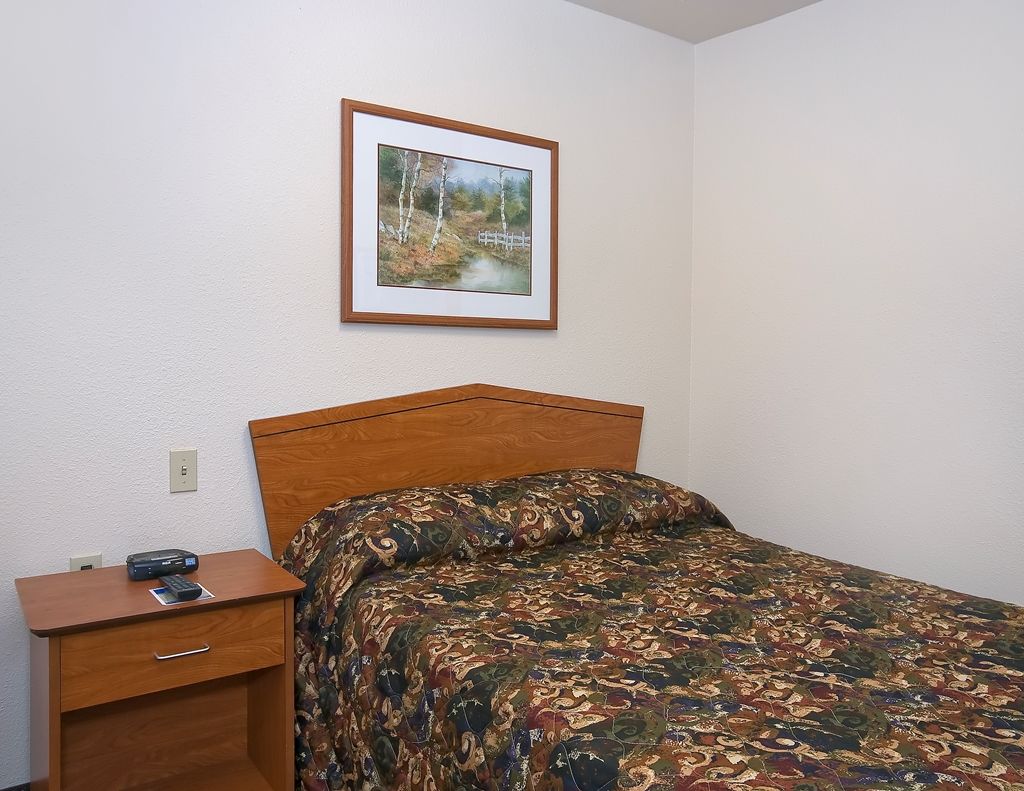 Woodspring Suites Greenville シンプソンビル 部屋 写真